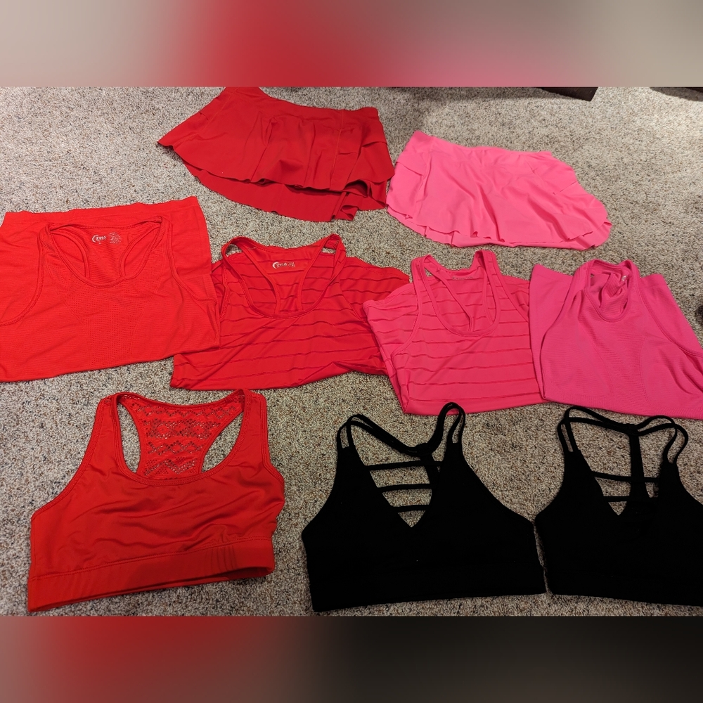 New Zyia Lot Size Small and XS